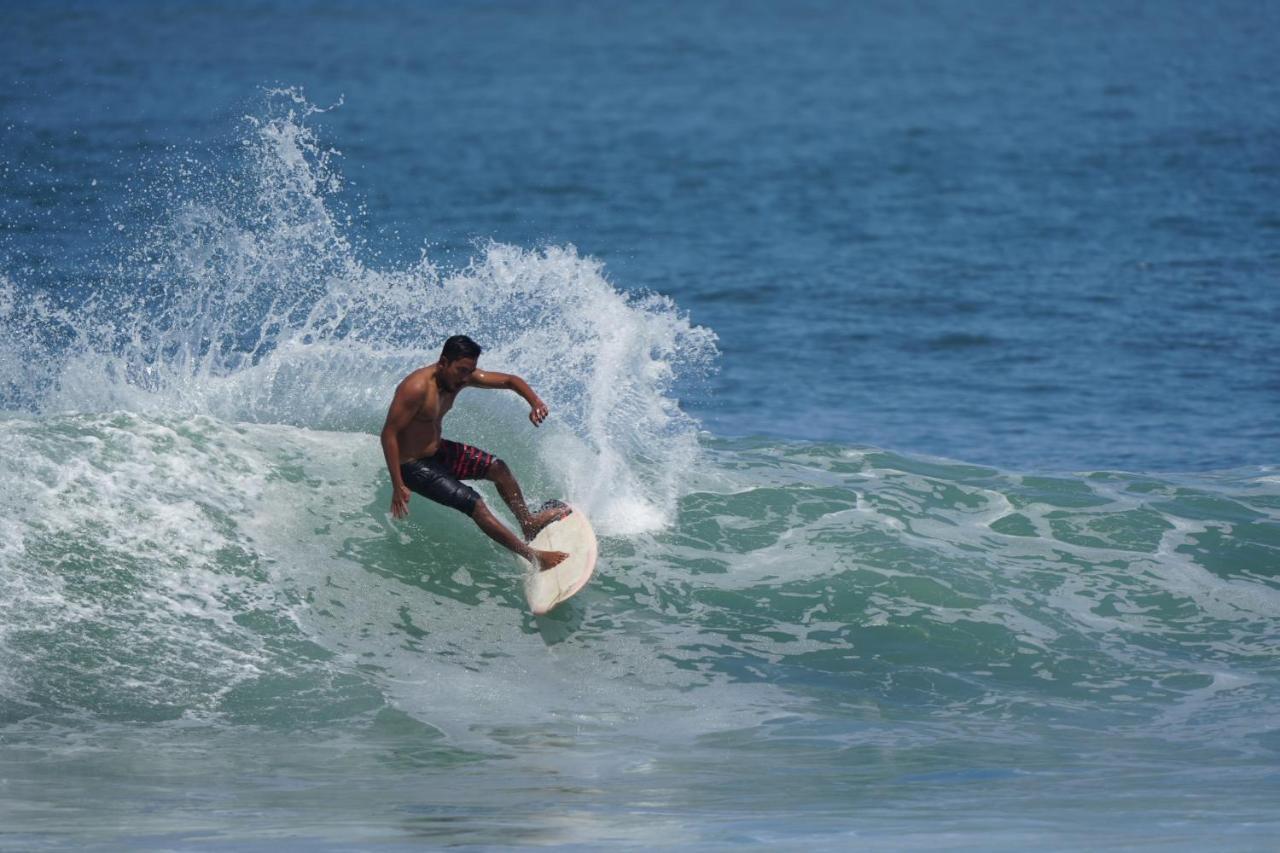 Surfers Villa Medewi Jembrana Eksteriør bilde